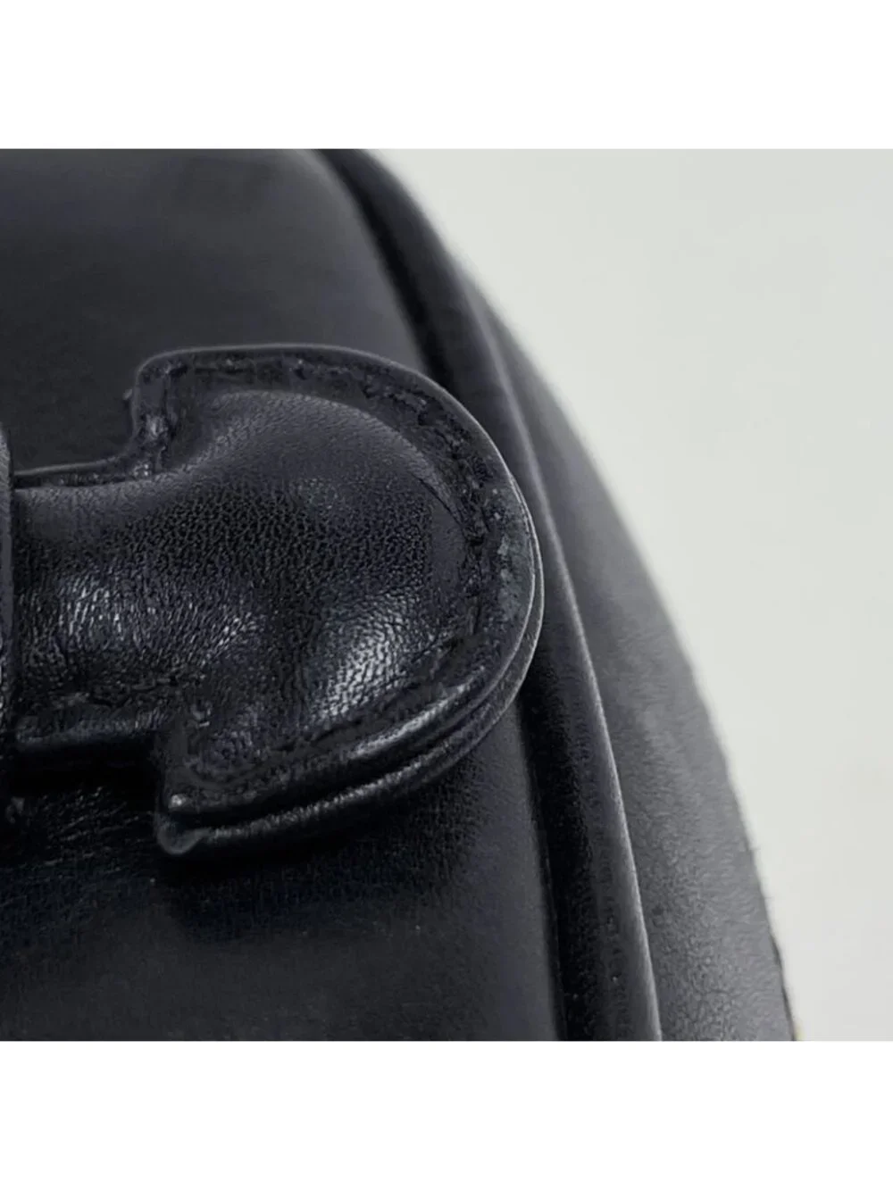 Chanel CC Logo Vanity Bicolor Makeup Pouch Leather Black - Picture 5 of 9